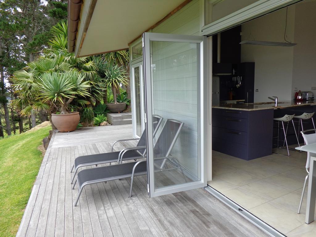 Nikau Apartments Waiheke Island Onetangi Buitenkant foto