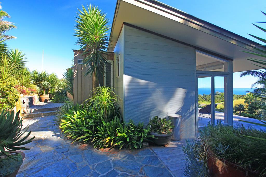 Nikau Apartments Waiheke Island Onetangi Buitenkant foto