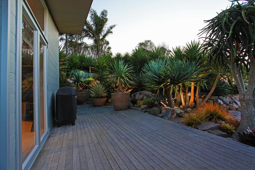 Nikau Apartments Waiheke Island Onetangi Buitenkant foto